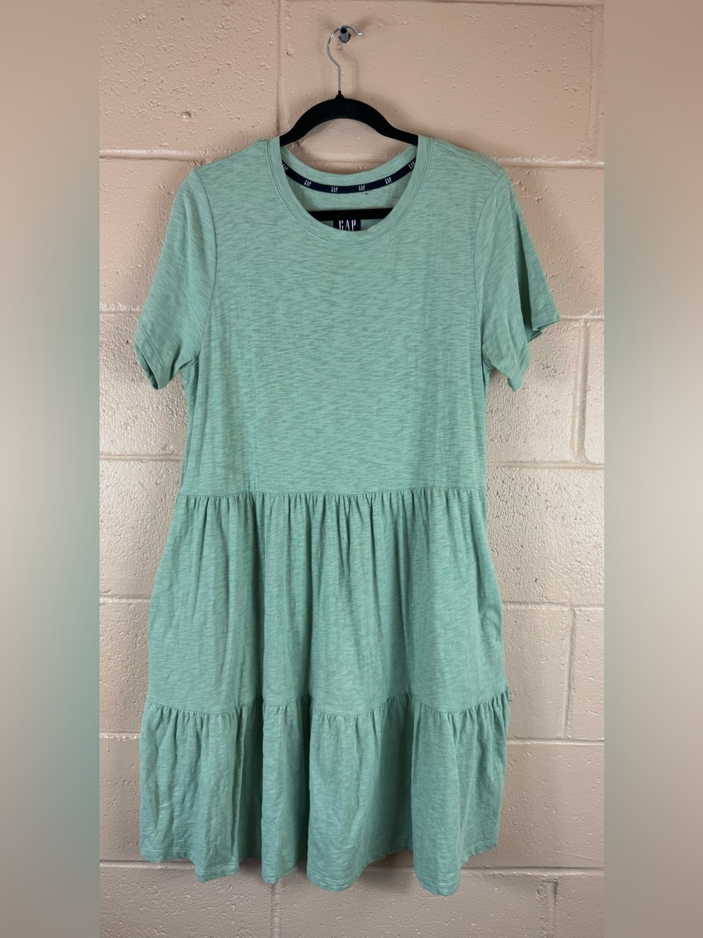 GAP 100% Cotton Sage Color Tiered Short Sleeve Dress in Size Large